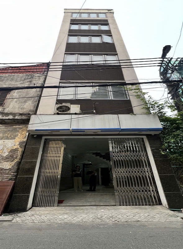 Bán nhà mặt ngõ Trương Định, Hoàng Mai, Hà Nội. 66 m2 x 7 t, Mt 4 m. 15,5 tỷ