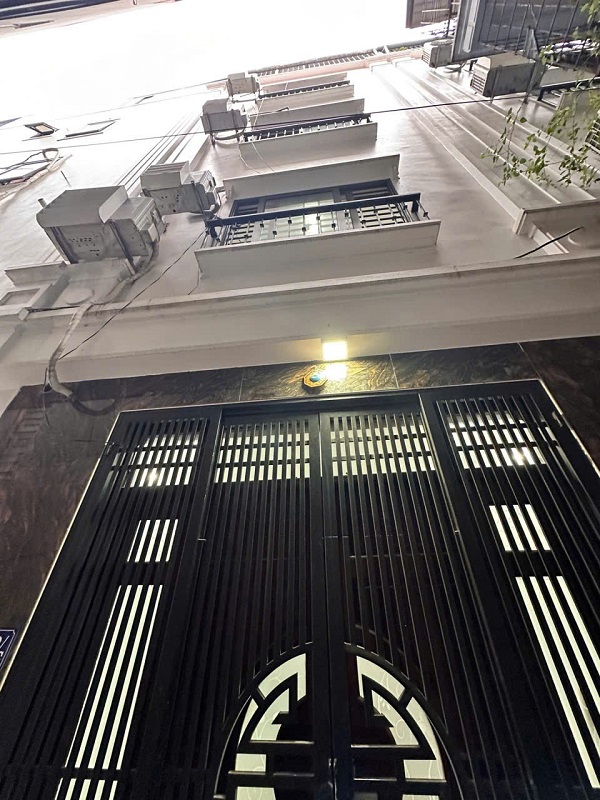 SIÊU PHẨM NHÀ MỚI  - Ô TÔ QUA CỔNG. Nam Từ Liêm. 5,35 tỷ. SĐCC